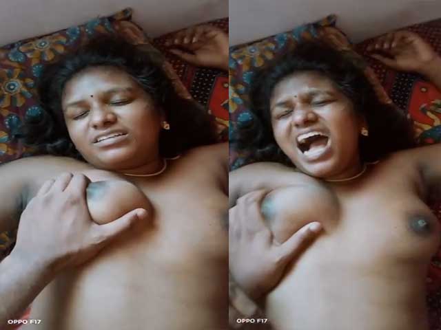 কঠোর চোদা খাওয়ার সুখে ভাবী আর্তনাদ করে ওঠে